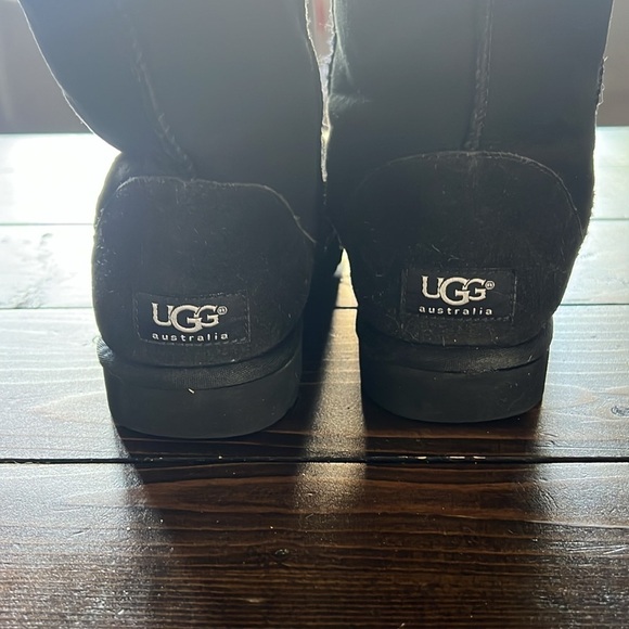 Ugg Classic Short boot - Picture 5 of 5